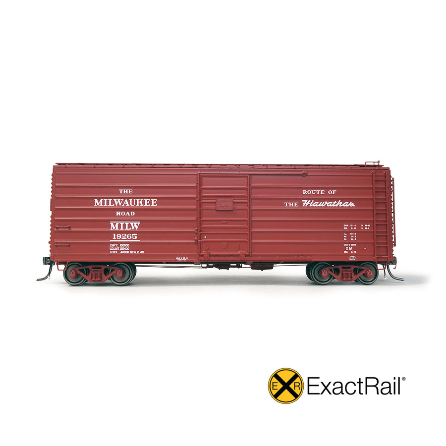 HO Scale: Milwaukee Road 3898 Ribside Boxcar - Hiawatha '2-40 - As-Delivered'